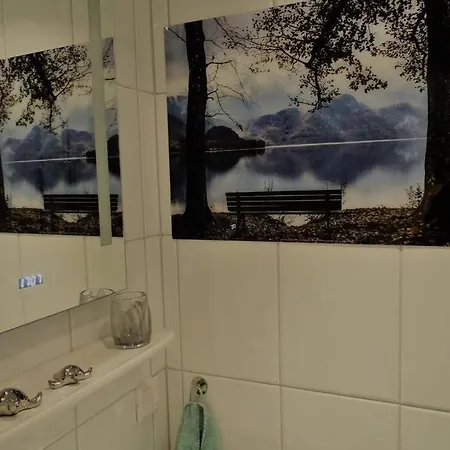 Modernes Mit Traumhaftem Blick Ins Gruene Apartment *