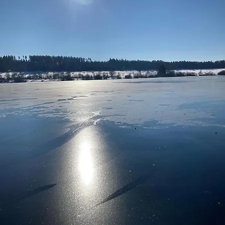 Modernes Mit Traumhaftem Blick Ins Gruene דירה *