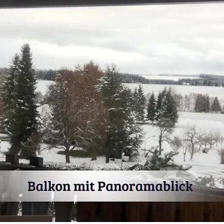 Modernes Mit Traumhaftem Blick Ins Gruene * Bräunlingen